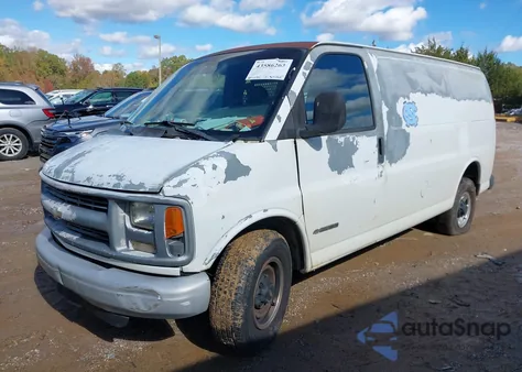 2001 Chevrolet Express from USA, damaged, VIN 1GCGG25R511114374